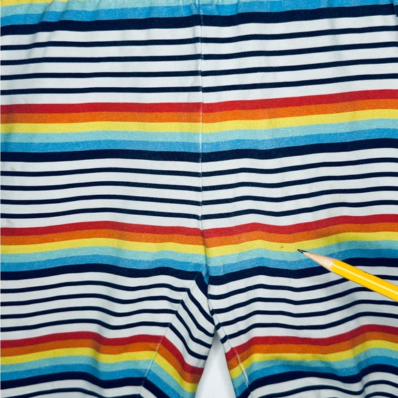 Hanna Andersson, Striped Rainbow Girls Biker Shorts, Size 6/7 - Picture 4 of 5